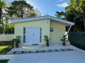 Guesthouse, beautiful quiet location in Nassau, Bahamas